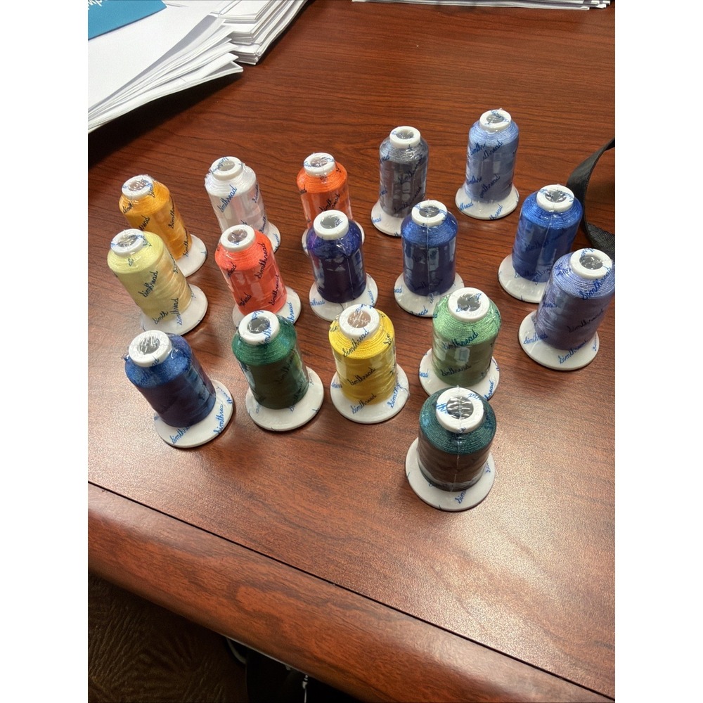 Simthread Polyester Embroidery Thread Lot – 1 6‎ Spools – 120D/2 – 550m – NEW
